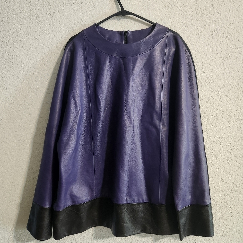 Pedro Lourenco NWOT Women’s Leather Mix Media Purple/Black Top size 40 (US 8/10)